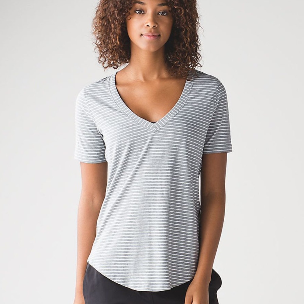 Lululemon love tee III